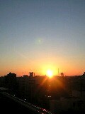 �C���͈Е����X